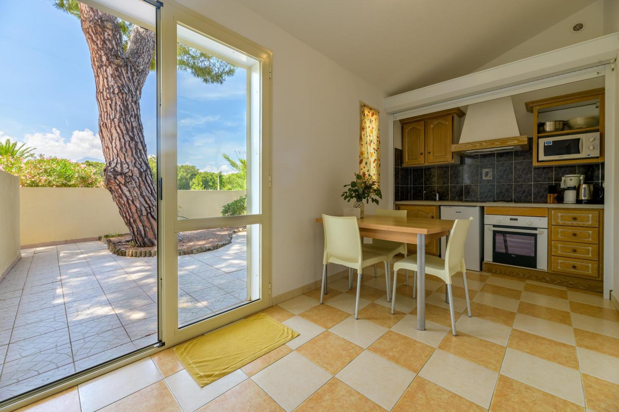 Residence San Pellegrino Folelli Экстерьер фото