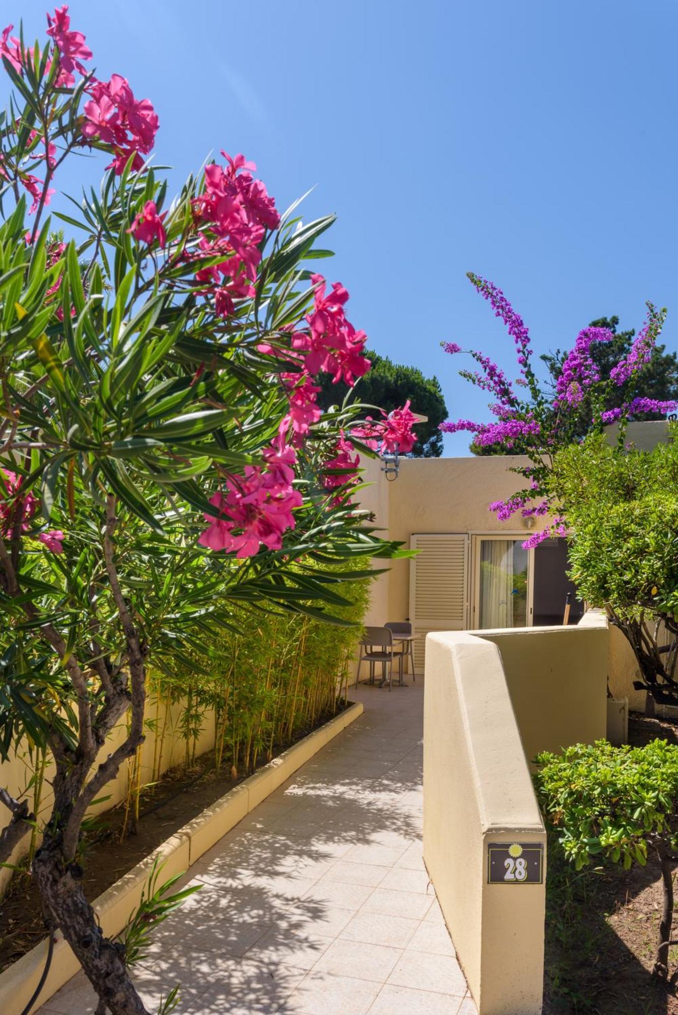Residence San Pellegrino Folelli Экстерьер фото
