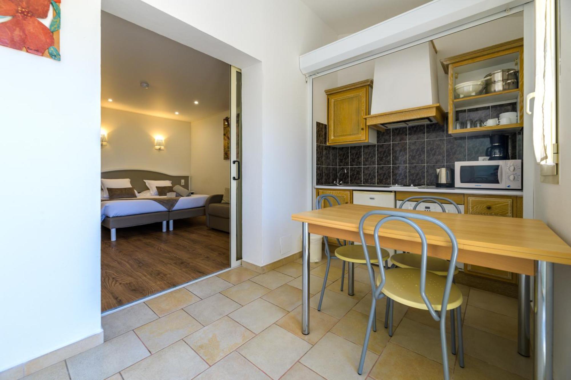 Residence San Pellegrino Folelli Экстерьер фото